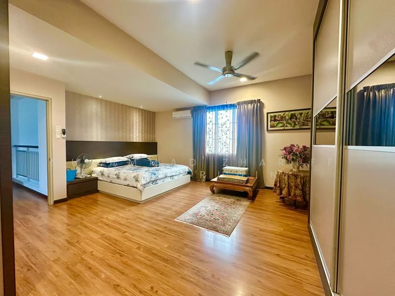 Bungalow for Sale in Bangi (Selangor) - Muhammad Zhariff Nasharudin - Bedroom - PropertyGuru.com.my
