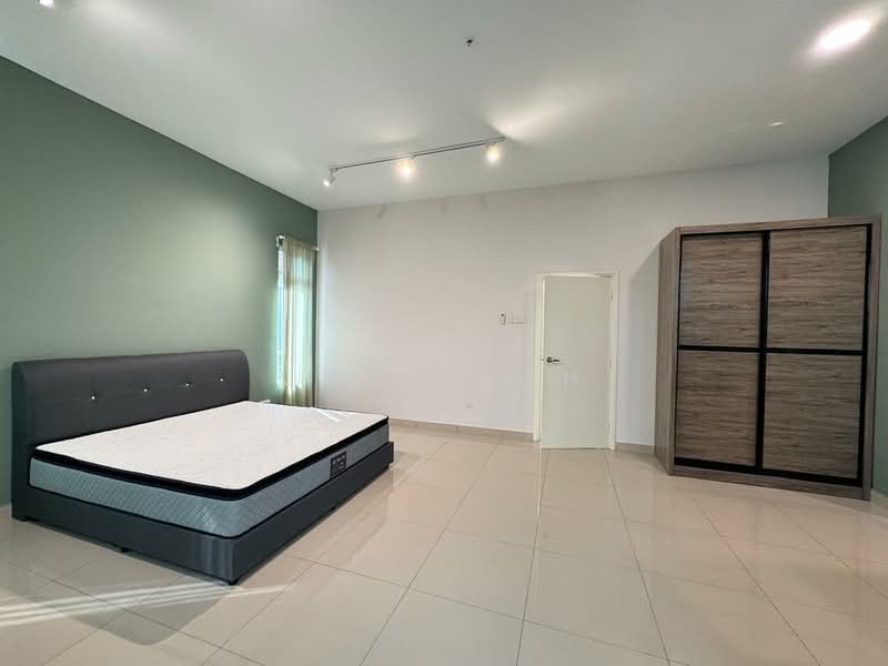 2-storey Terraced House for Sale in Taman Mount Austin (Tebrau) - Jace Loh - Bedroom - PropertyGuru.com.my