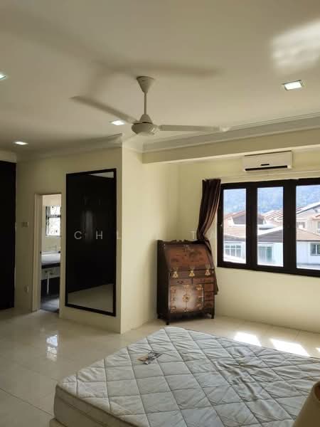 Taman Dagang Permai untuk Untuk Dijual - RM 1,300,000, Mac 2026 - Bedroom - PropertyGuru.com.my