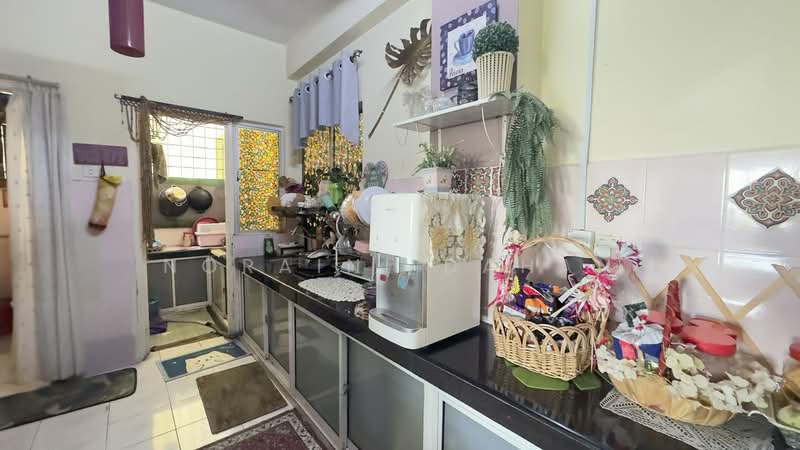 Apartment for Sale at Amazing Heights - Noraini Dahan - Kitchen - PropertyGuru.com.my