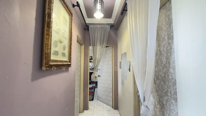 Apartment for Sale at Amazing Heights - Noraini Dahan - Corridor - PropertyGuru.com.my