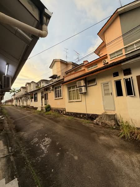 1.5-storey Terraced House for Sale in Setia Indah (Ulu Tiram) - Zack Chow - Exterior - PropertyGuru.com.my