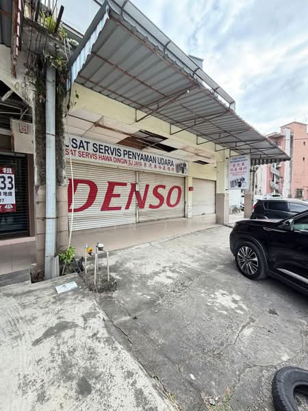 Shop for Rent in Johor Bahru (Johor) - Xin Lin - Exterior - PropertyGuru.com.my