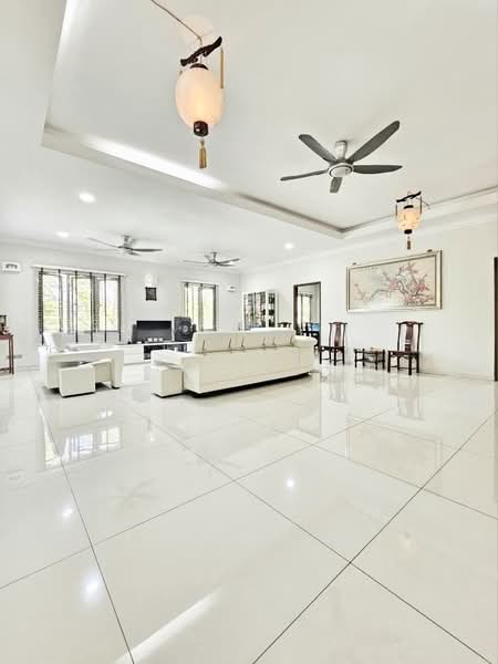 Bungalow for Sale in Ledang Heights (Iskandar Puteri (Nusajaya)) - Yik Tat - Living Room - PropertyGuru.com.my