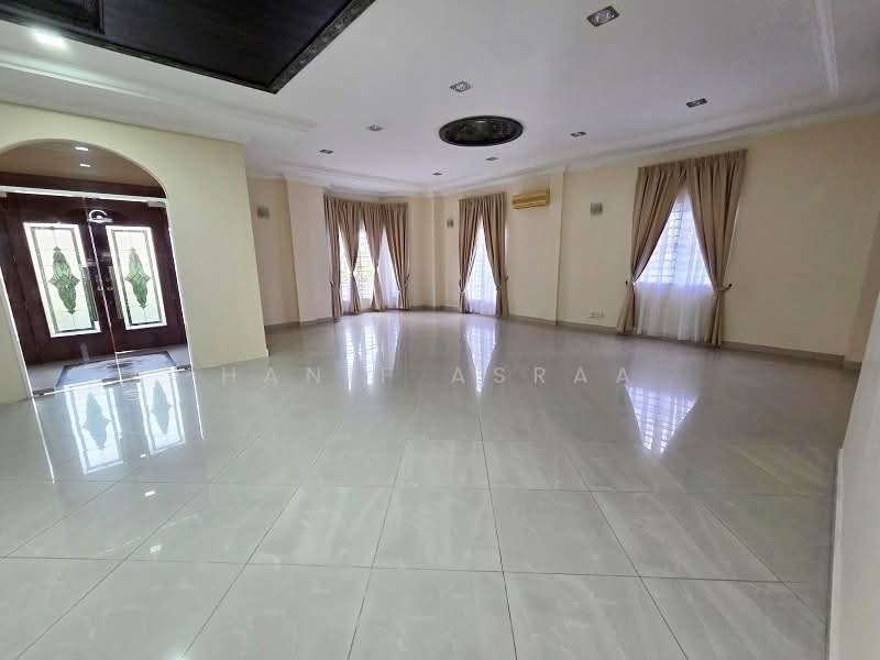 Bungalow for Rent in Country Heights (Kajang) - Hanif Asraa - Living Room - PropertyGuru.com.my
