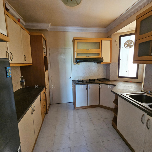 Condominium for Sale at Miami Green - Eric Cheang - Kitchen - PropertyGuru.com.my