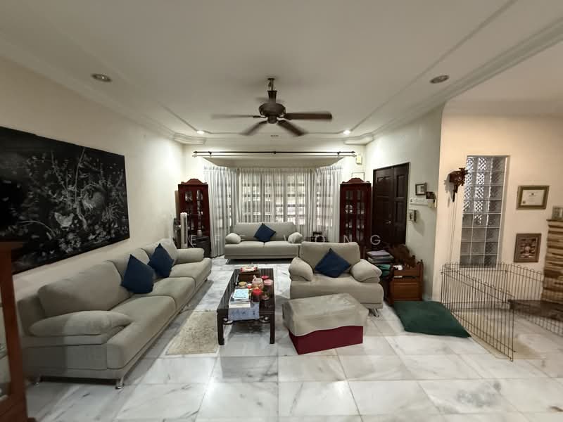 Rumah Teres 2 Tingkat untuk Dijual di Tropicana Indah (Kota Damansara) - Jeff Wong - Living Room - PropertyGuru.com.my