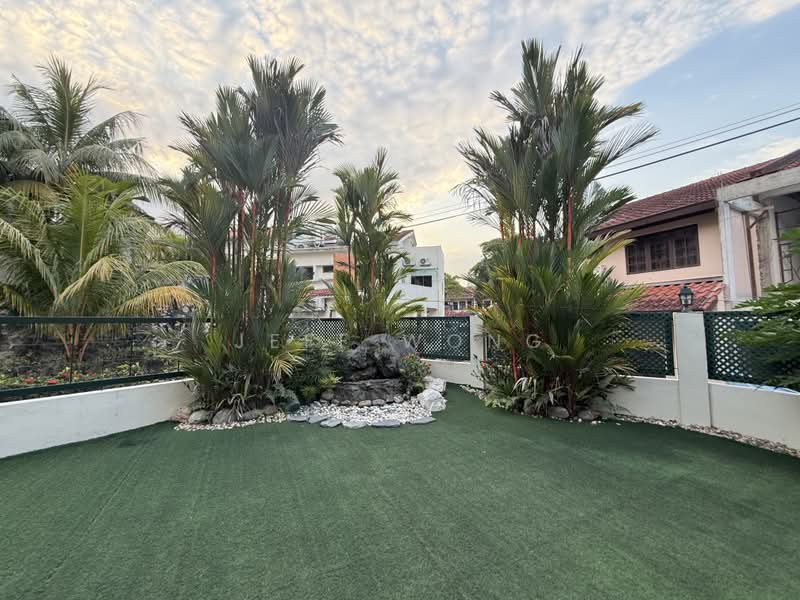 Rumah Teres 2 Tingkat untuk Dijual di Tropicana Indah (Kota Damansara) - Jeff Wong - Exterior - PropertyGuru.com.my
