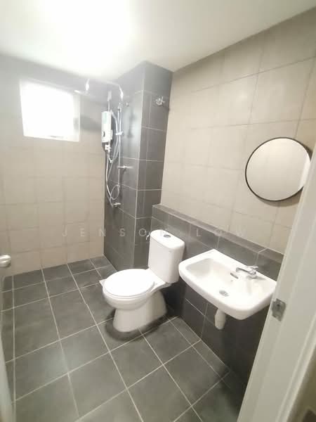 Condominium for Rent at Residensi Dutamas Dahlia - Jenson Low - Bathroom - PropertyGuru.com.my