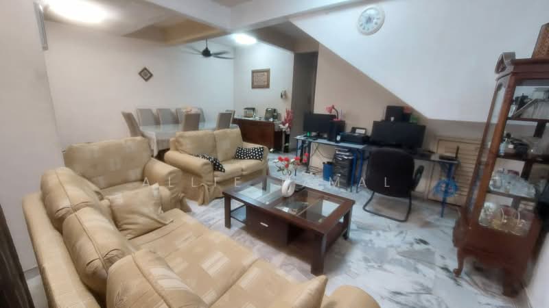 2-storey Terraced House for Sale in Bandar Tun Hussein Onn (Cheras) - Allie Jamal - Living Room - PropertyGuru.com.my