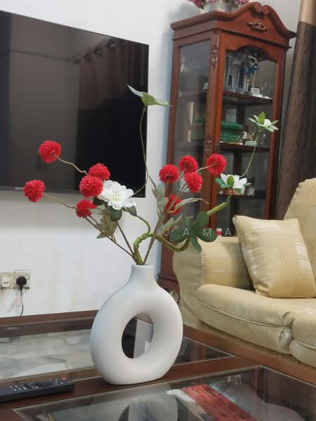 2-storey Terraced House for Sale in Bandar Tun Hussein Onn (Cheras) - Allie Jamal - Living Room - PropertyGuru.com.my