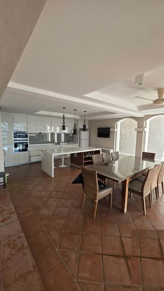 Bungalow for Rent in Batu Ferringhi (Penang) - KK Kwok - Kitchen - PropertyGuru.com.my