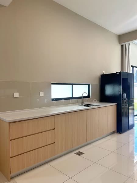 Semi-Detached House for Rent in Rawang (Selangor) - Pearl Ho - Kitchen - PropertyGuru.com.my
