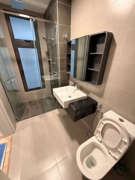 Service Residence for Rent at Sunway Belfield - Samantha Chooi - Bathroom - PropertyGuru.com.my