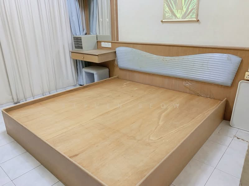 Condominium for Sale at E-Park Condominium - Steven Seow - Bedroom - PropertyGuru.com.my