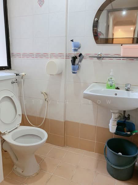 Condominium for Sale at E-Park Condominium - Steven Seow - Bathroom - PropertyGuru.com.my