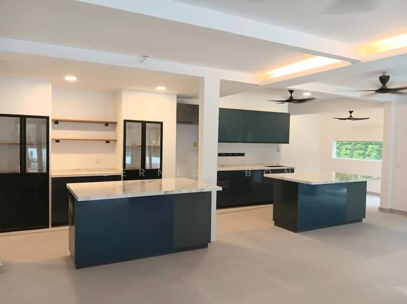 Bungalow for Rent in Bangsar Hill (Bangsar) - Bernisa Bon - Kitchen - PropertyGuru.com.my