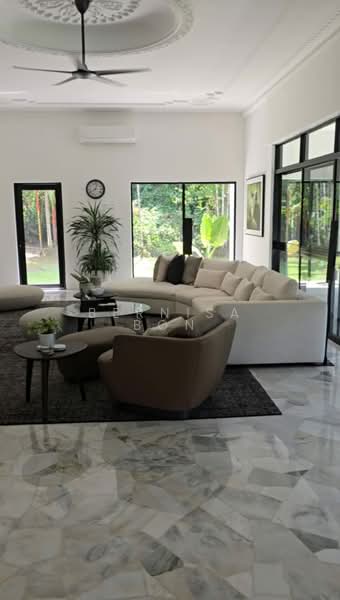 Bungalow for Rent in Bangsar Hill (Bangsar) - Bernisa Bon - Living Room - PropertyGuru.com.my