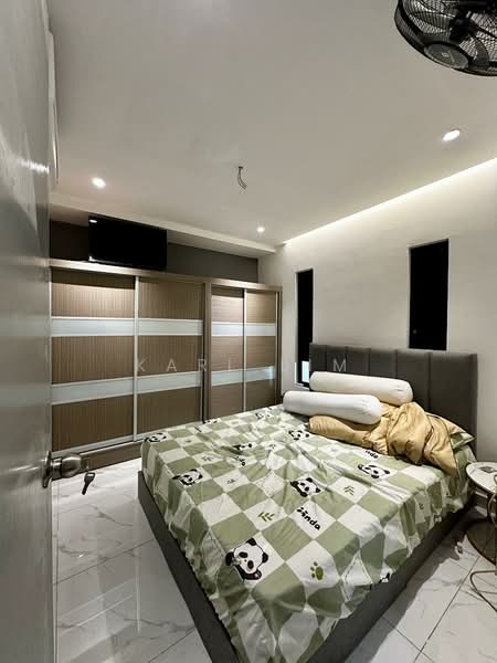 Semi-Detached House for Rent in Taman Johor Jaya (Johor Bahru) - Karl Lim - Bedroom - PropertyGuru.com.my