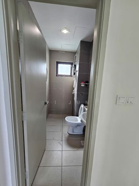 Skyvilla @ D'Island untuk Untuk Disewa - RM 2,300 /bulan, Mac 2026 - Bathroom - PropertyGuru.com.my