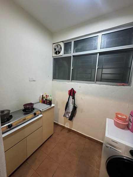 Service Residence for Sale at OUG Parklane - Midi Tan - Kitchen - PropertyGuru.com.my