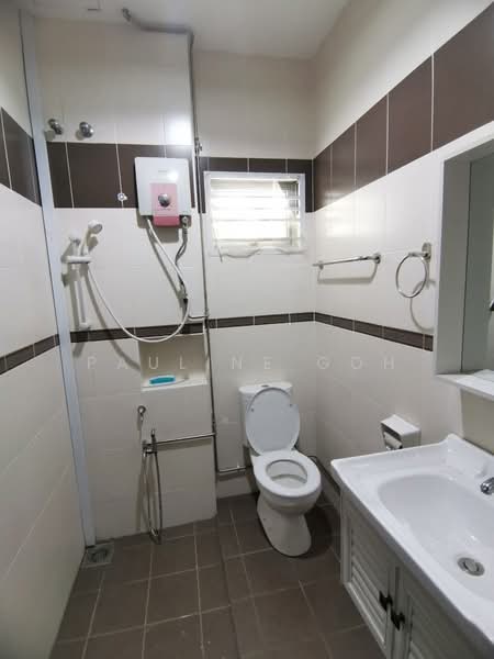 2-storey Terraced House for Sale in Taman Nusa Idaman (Iskandar Puteri (Nusajaya)) - Pauline Goh - Bathroom - PropertyGuru.com.my