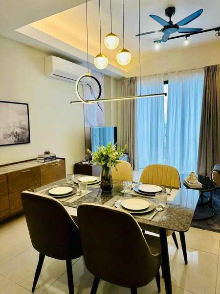 The Sentral Suites untuk Untuk Disewa - RM 6,000 /bulan, Mac 2026 - Dining Room - PropertyGuru.com.my