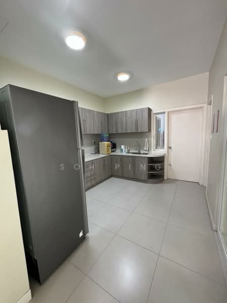 Cluster House for Sale in Sunway Alam Suria (Shah Alam) - Soh Ping - Kitchen - PropertyGuru.com.my