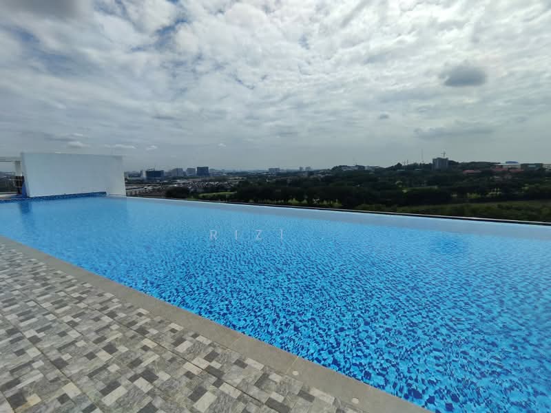 Service Residence for Sale at Suria Jelutong - RIZ1 . - PropertyGuru.com.my