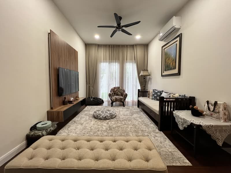 Semi-Detached House for Rent in Mont Kiara (Kuala Lumpur) - Kevin Tan - Living Room - PropertyGuru.com.my