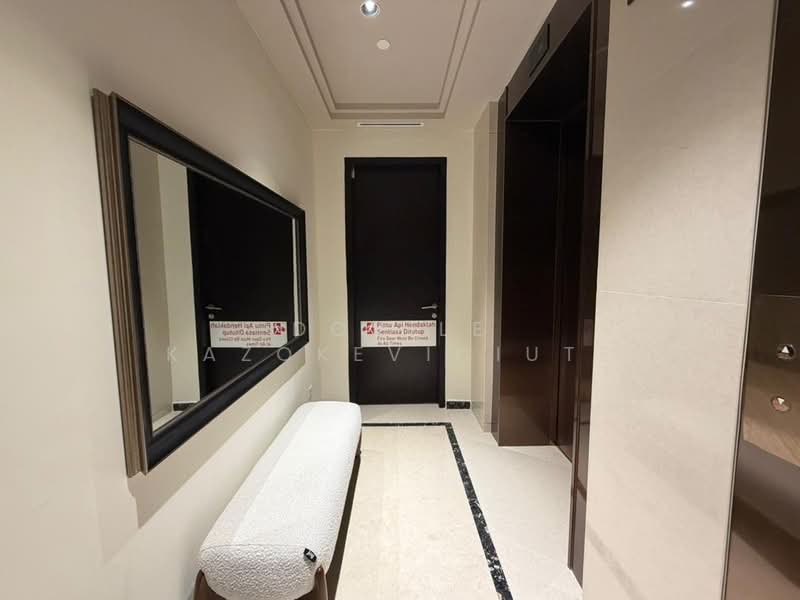 Service Residence for Rent at Crown Residences @ Pavilion Damansara Heights - Dovile Kazokeviciute - Corridor - PropertyGuru.com.my