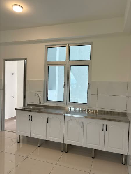 MIRAI Residences untuk Untuk Disewa - RM 1,500 /bulan, Mac 2026 - Kitchen - PropertyGuru.com.my