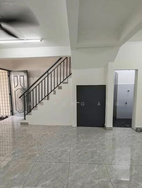 2-storey Terraced House for Sale in Taman Skudai Baru (Skudai) - Han Yong Ang - Interior - PropertyGuru.com.my