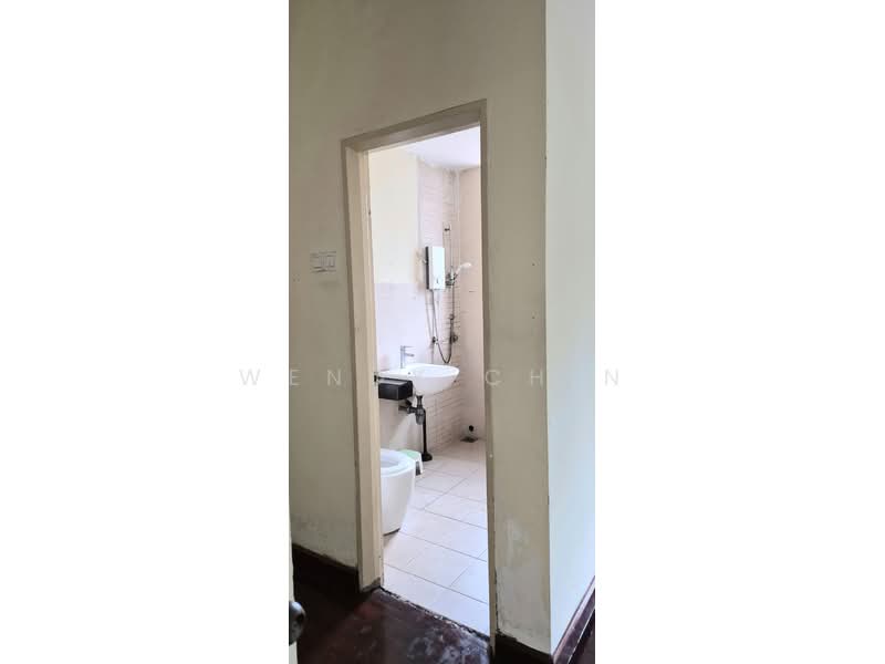 2-storey Terraced House for Rent in Bandar Puteri Puchong (Puchong) - Wendy Chin - Bathroom - PropertyGuru.com.my