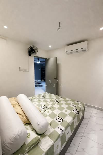 Taman Johor Jaya Double Storey Semi D untuk Untuk Disewa - RM 2,700 /bulan, Apr 2026 - Bedroom - PropertyGuru.com.my
