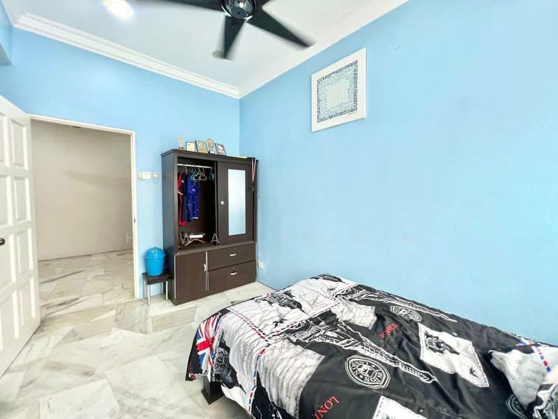 Taman Rakan Sungai Long Kajang untuk Untuk Dijual - RM 540,000, Mac 2026 - Bedroom - PropertyGuru.com.my