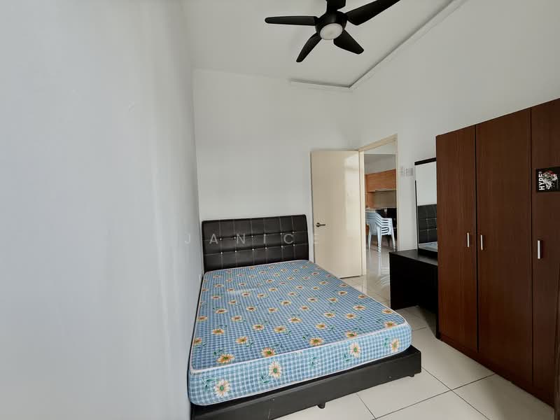 Service Residence for Sale at Palazio - Janice . - PropertyGuru.com.my