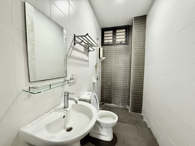 Service Residence for Sale at Palazio - Janice . - PropertyGuru.com.my