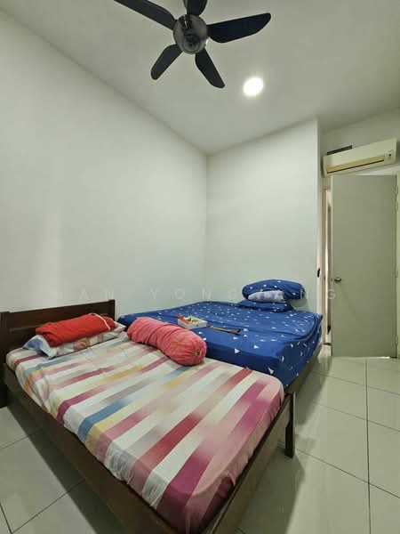 2-storey Terraced House for Sale in Taman Ekoflora (Johor Bahru) - Han Yong Ang - Bedroom - PropertyGuru.com.my
