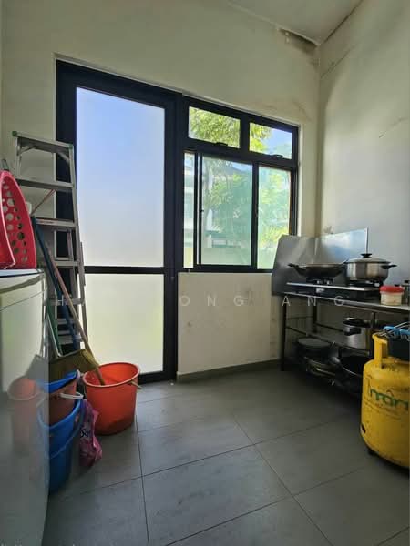 2-storey Terraced House for Sale in Taman Ekoflora (Johor Bahru) - Han Yong Ang - Kitchen - PropertyGuru.com.my