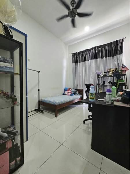 2-storey Terraced House for Sale in Taman Ekoflora (Johor Bahru) - Han Yong Ang - Bedroom - PropertyGuru.com.my
