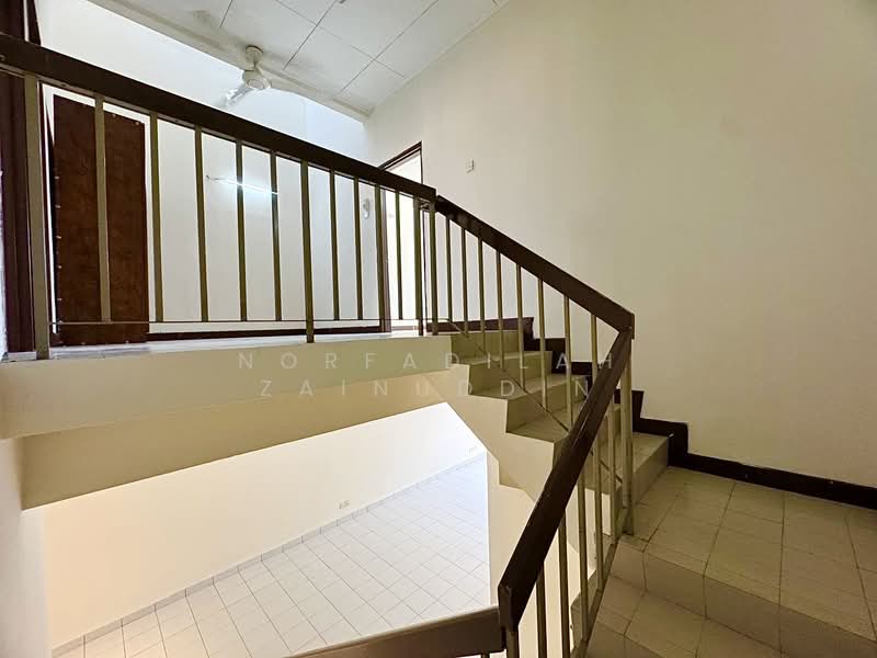 U16, Taman Bukit Subang untuk Untuk Dijual - RM 580,000, Mac 2026 - Interior - PropertyGuru.com.my