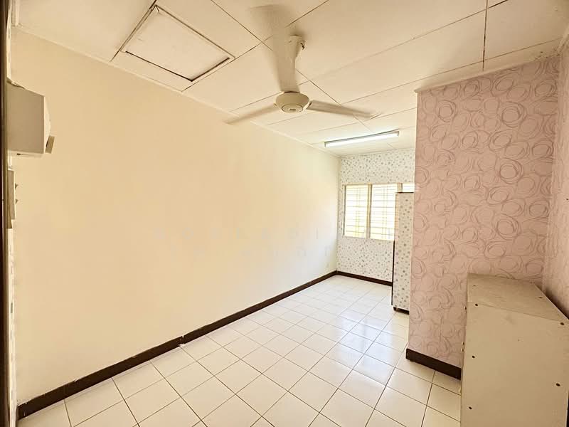U16, Taman Bukit Subang untuk Untuk Dijual - RM 580,000, Mac 2026 - Interior - PropertyGuru.com.my