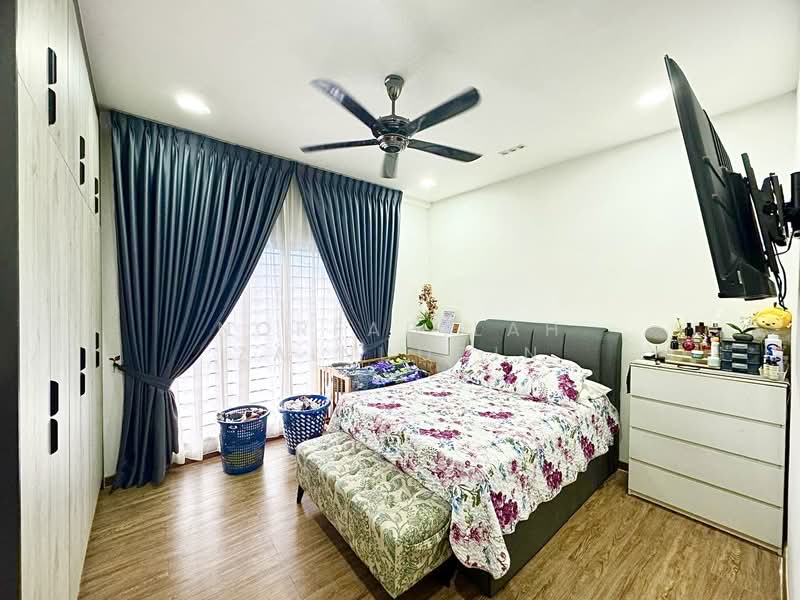 Bukit Rahman Putra untuk Untuk Dijual - RM 650,000, Mac 2026 - Bedroom - PropertyGuru.com.my