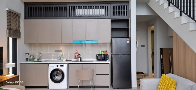 Isola untuk Untuk Disewa - RM 7,900 /bulan, Mac 2026 - Kitchen - PropertyGuru.com.my