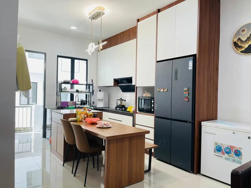 2-storey Terraced House for Rent in Kajang (Selangor) - Sam Hee - Kitchen - PropertyGuru.com.my