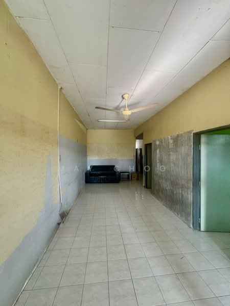 1-storey Terraced House for Sale in Bukit Mertajam (Penang) - May Choo - Corridor - PropertyGuru.com.my