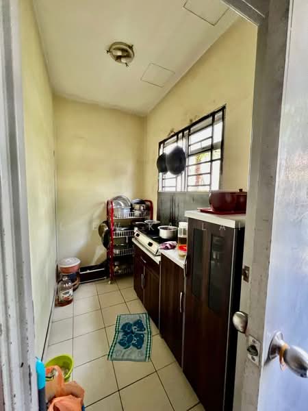 2-storey Terraced House for Sale in Taman Nusa Idaman (Iskandar Puteri (Nusajaya)) - LIEW KA LAI - Kitchen - PropertyGuru.com.my