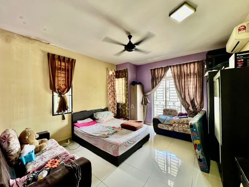 2-storey Terraced House for Sale in Taman Nusa Idaman (Iskandar Puteri (Nusajaya)) - LIEW KA LAI - Bedroom - PropertyGuru.com.my