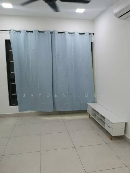 Service Residence for Rent at Majestic Maxim - Jayden Loke - Living Room - PropertyGuru.com.my